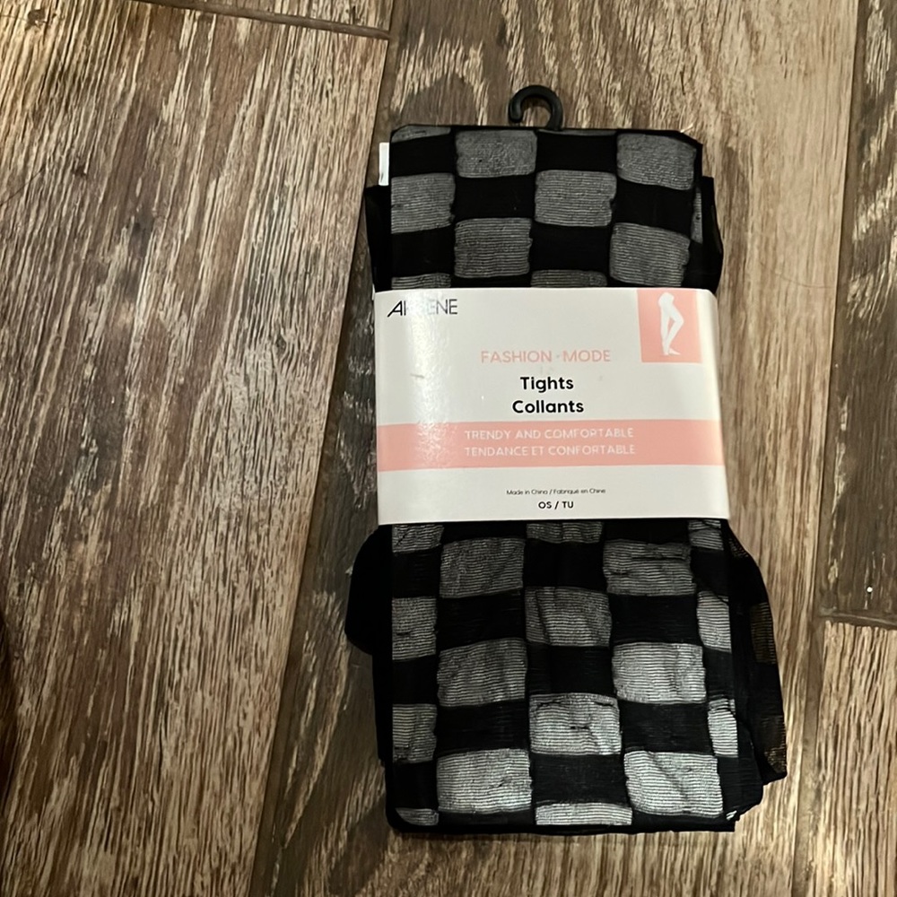 brand new checker board tights